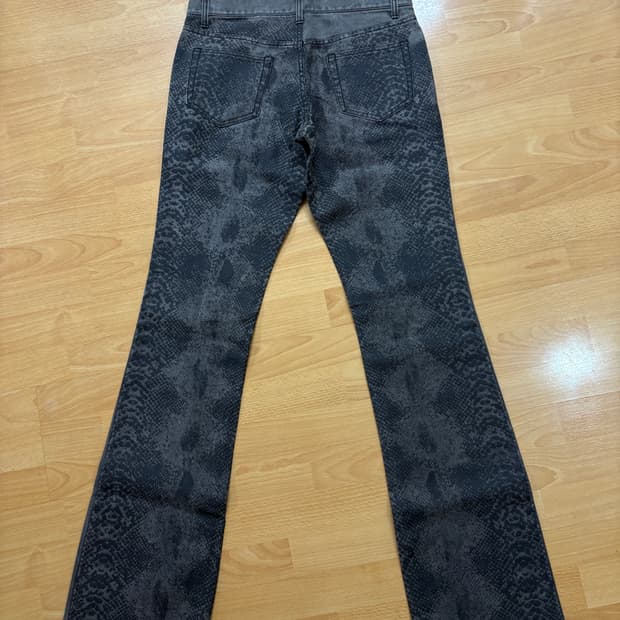 5351 Pour Les Hommes 파이톤 데님 팬츠