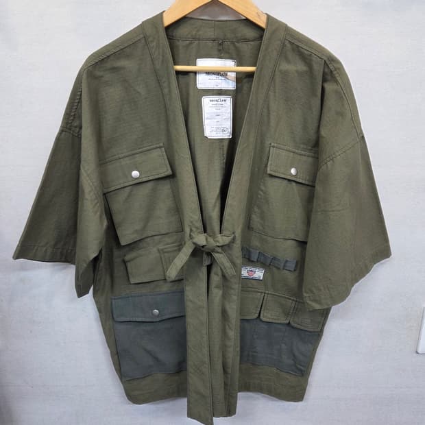 모노플로우 립스타 유틸리티 멀티포켓 가디건 반팔 m