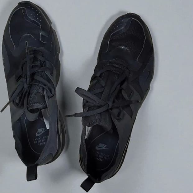 나이키 올블랙 운동화 265 정상가199000원