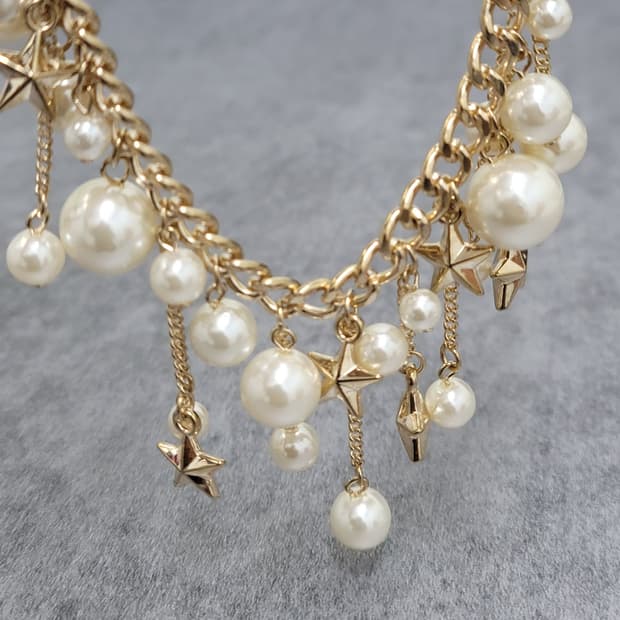 star necklace