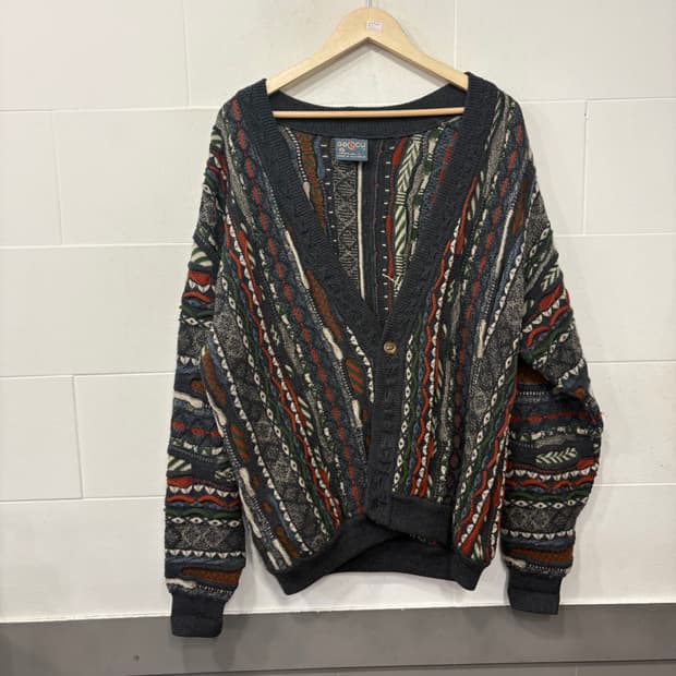 게쿠 케이블 니트 