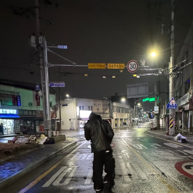 비엘알 멀티 포켓 카고 데님 팬츠 블랙