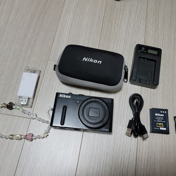 니콘 P300 디카