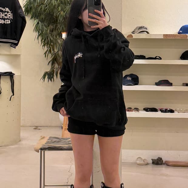 스투시 피스아웃 빅로고 후드티 U260