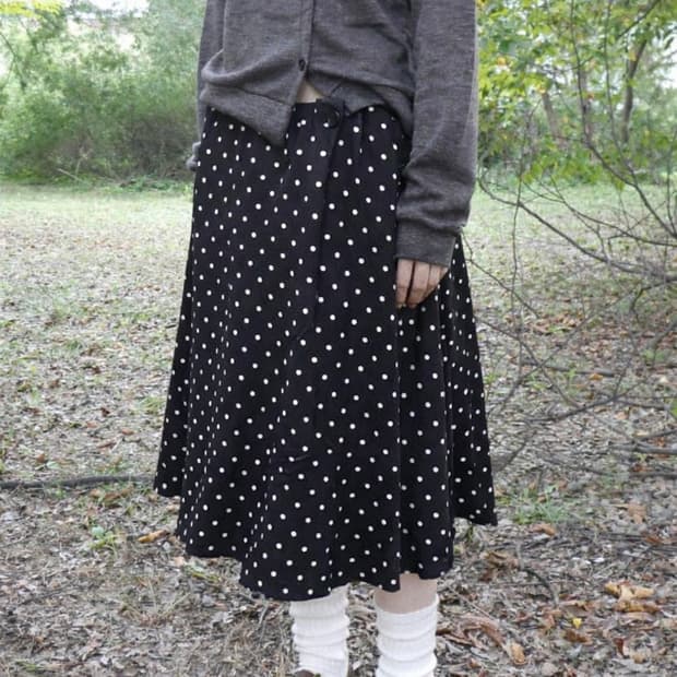 Black Dot Skirt 블랙 도트 스커트