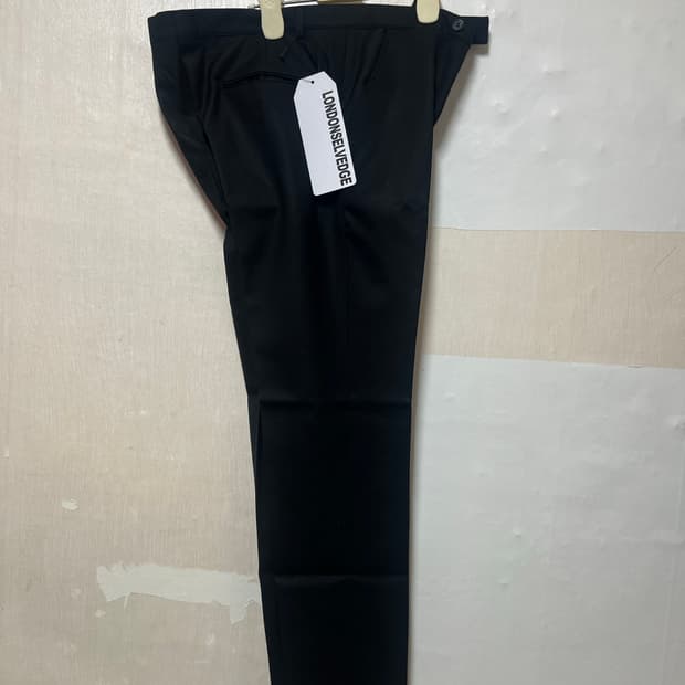 디스퀘어드2 블랙 슬랙스 48사이즈 년식오래된 빈티지 구매처:런던셀비지