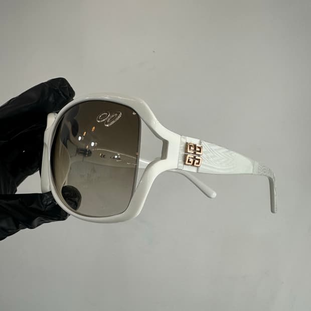 [새상품 무료배송] Made in Italy 지방시 선글라스