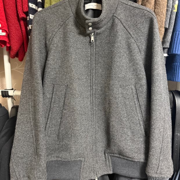 애프터프레이 해링턴 차콜 자켓팝니다