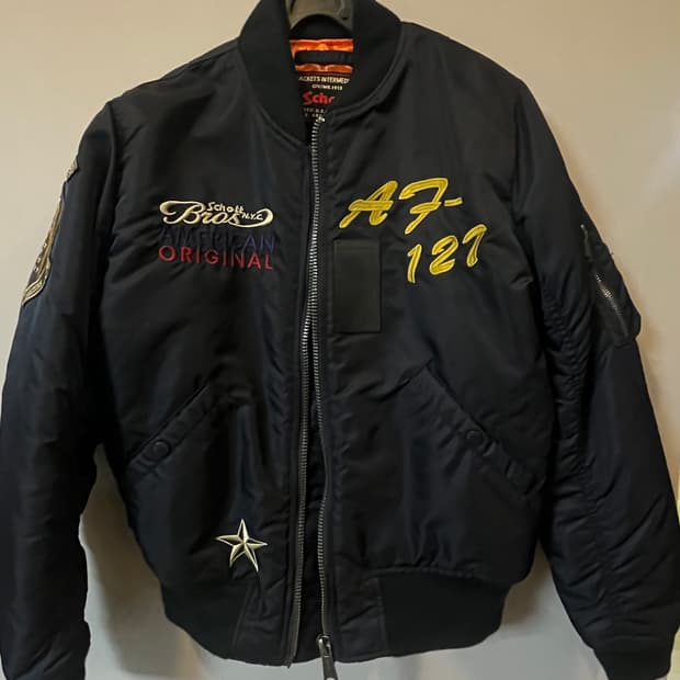 쇼트 성조기 봄버 자켓