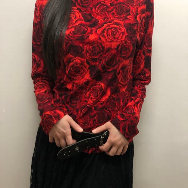 빈티지 레드 오리엔탈 플라워 탑