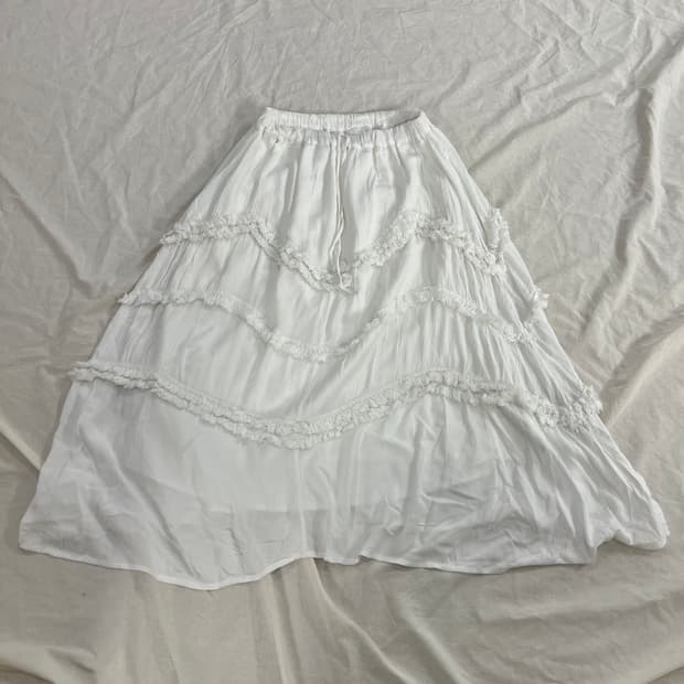 모리걸 하구미 화이트 그런지 프릴 캉캉 레이어드 롱스커트