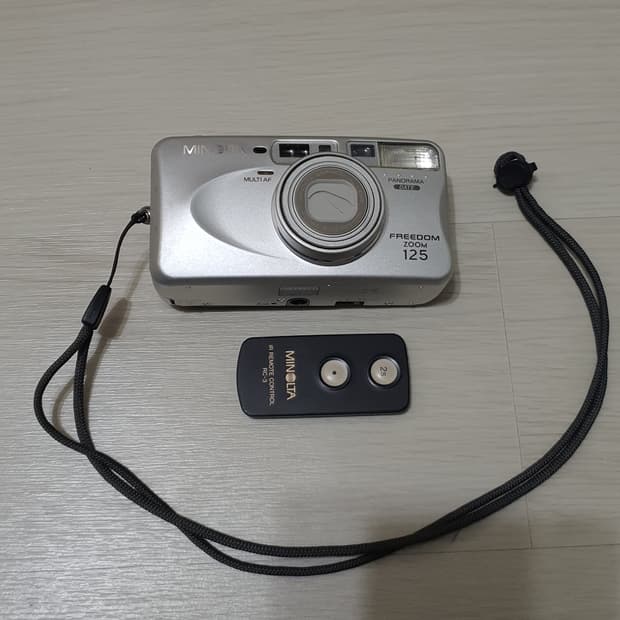 미놀타 프리덤 줌 125 파노라마 필름카메라 (A)