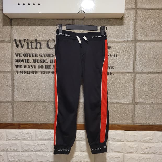 지방시 키즈 조거 팬츠 8