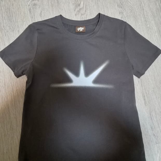 SUNLOVE W Daybreak Tee Charcoal