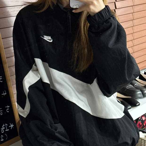 나이키 아노락
