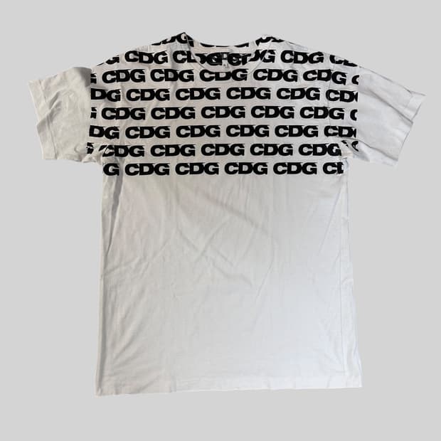 꼼데가르송 CDG 스펠로고 티셔츠 XL