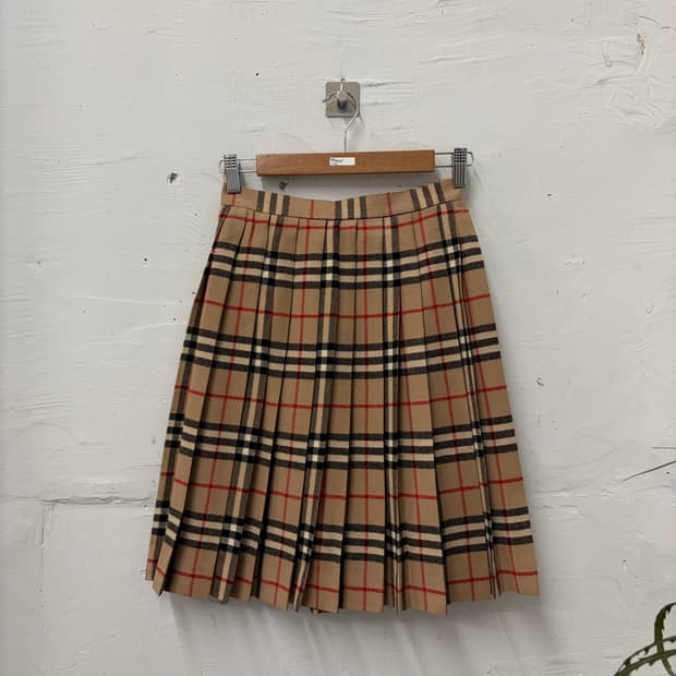 버버리 울 플리츠 스커트