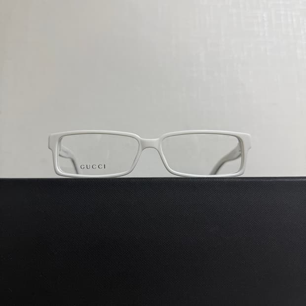 빈티지 구찌 GUCCI 화이트 뿔테 안경 54口13 145