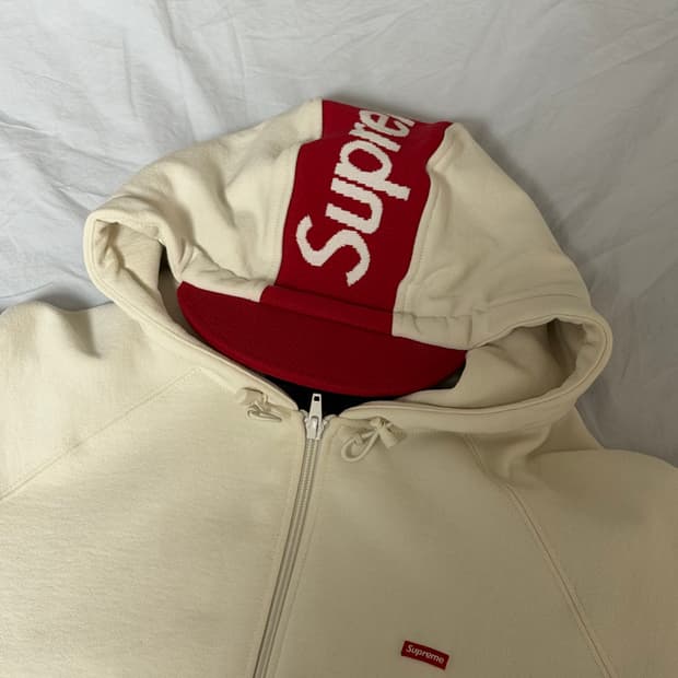 슈프림 후드집업 아이보리 색상 L 사이즈