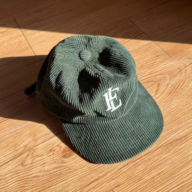 라이풀 코듀로이 모자