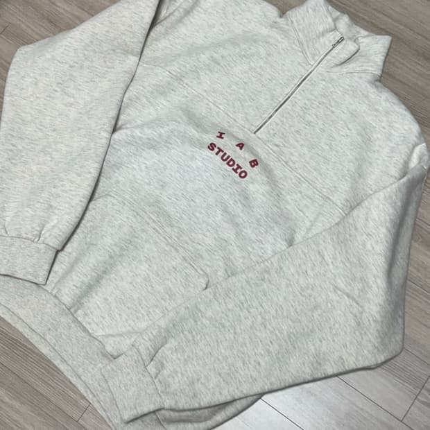 아이앱스튜디오 하프집업 오트밀 버건디 L