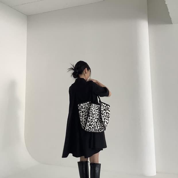 아우스디오 [리버시블/ 미니] 호피 쇼퍼백