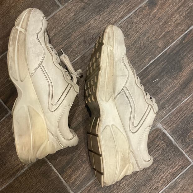 구찌 신발 7 1/2사이즈 스니커즈