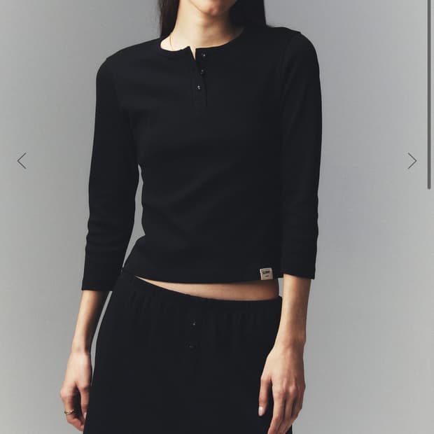 글로니 3/4 BUTTON FLY TEE 블랙