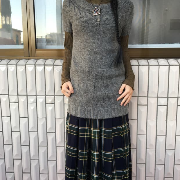 Button point knit