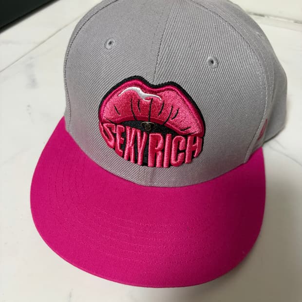 어반스웨거(Urban Swagger) 스냅백