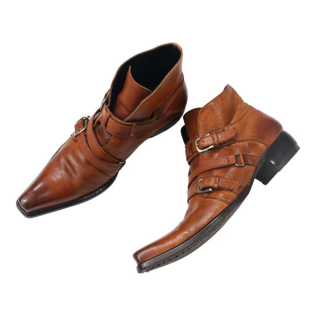 훕데두 트리플 버클 스트랩 레더 부츠