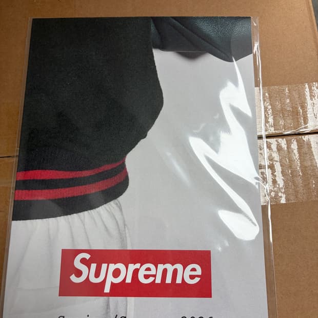 슈프림 팜플렛 부록 미개봉 새제품 판매