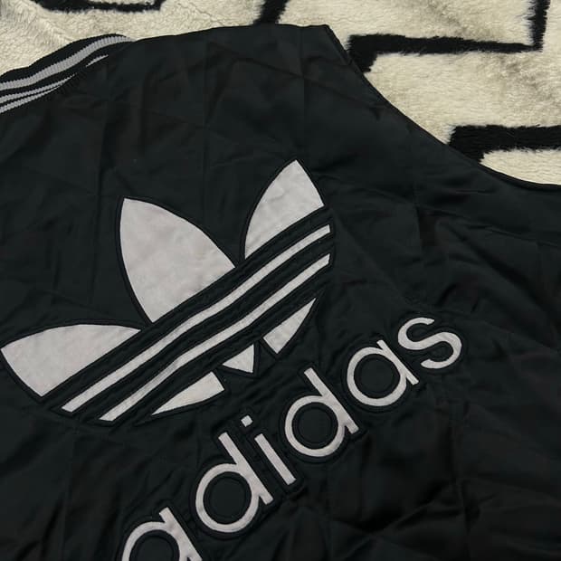 [XL]아디다스90s 제우교역 파이어버드 누빔 베스트/블랙