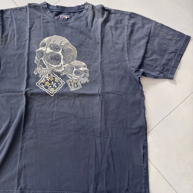 PECKISH RAIN SKULL CREW TEE 스컬 크루 티셔츠