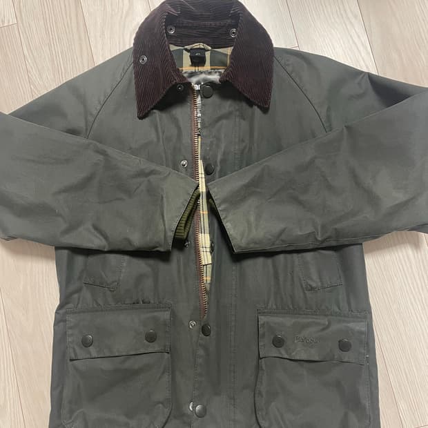 바버 비데일 왁스자켓