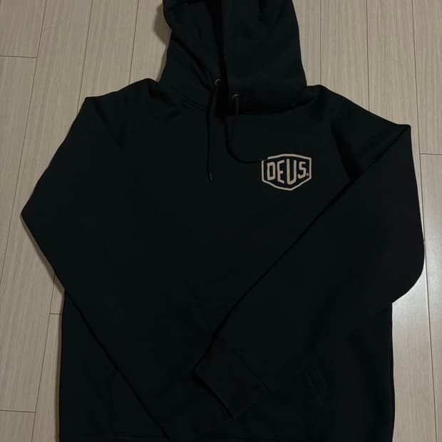 데우스 서울 후드 판매합니다