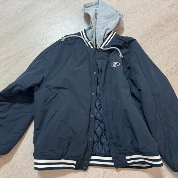 뉴발란스 바시티자켓 네이비XL(105)