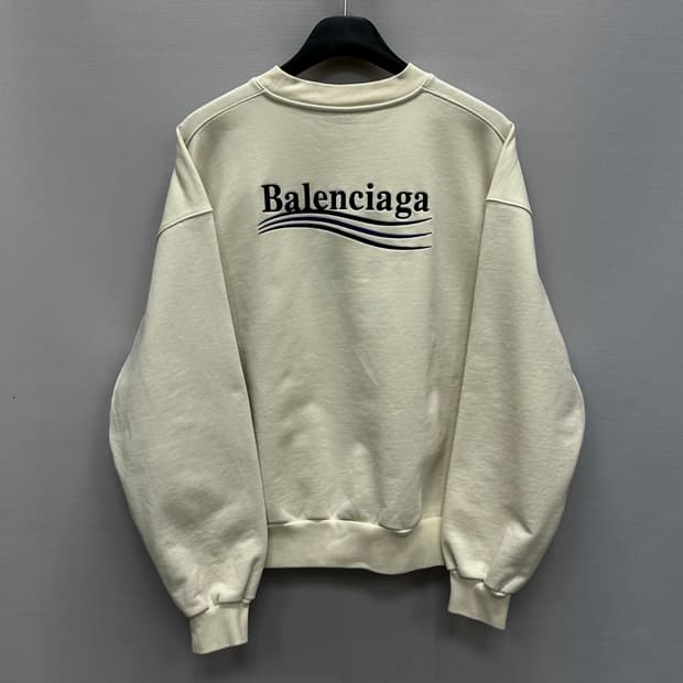 발렌시아가 웨이브로고 자수 맨투맨(크롭핏)