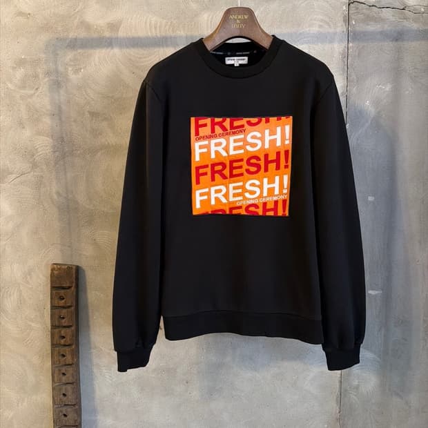 오프닝 세레모니 그래픽 맨투맨 55~66