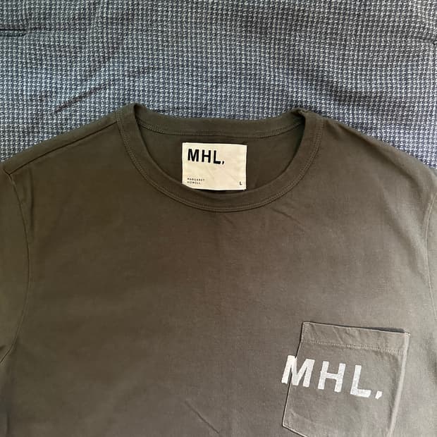 MHL 마가렛호웰 반팔 티셔츠 차콜