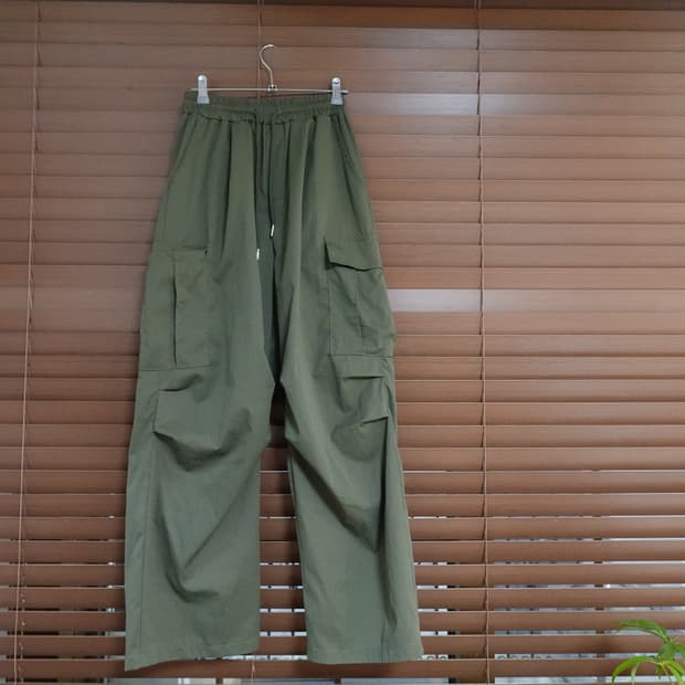 카고 핀턱 바지