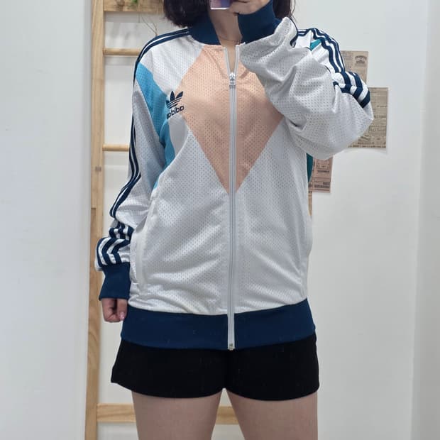 [프립]M/아디다스 오리지널스 레트로 패턴 메쉬 트랙탑