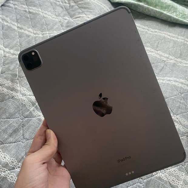 액정손상 아이패드 프로 M1 12.9형 4세대