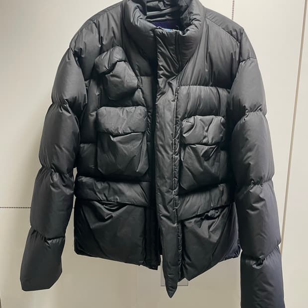 비슬로우 패딩 M사이즈