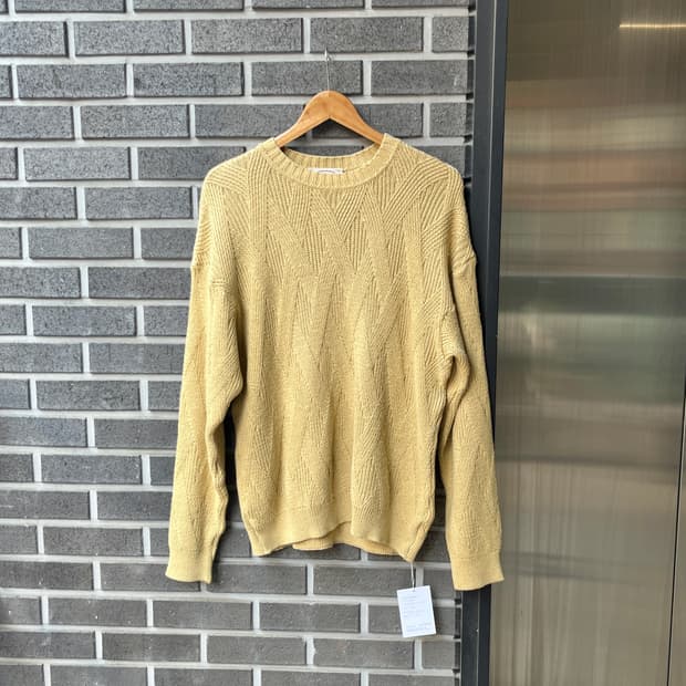 Mitsumine 케이블 롱슬리브 스웨터 버터베이지