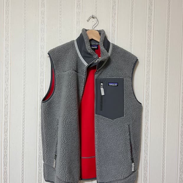 파타고니아 신칠라 베스트 조끼