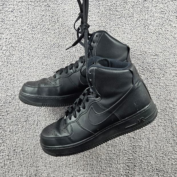 나이키 에어 포스 1 트리플 블랙 하이 스니커즈 (265MM)/11031