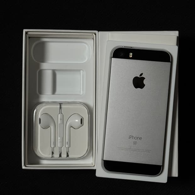 아이폰se1 128기가 스페이스그레이 카메라 무음