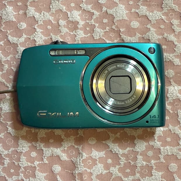 카시오 엑슬림 2300 민트색! 빈티지 디지털 카메라 디카