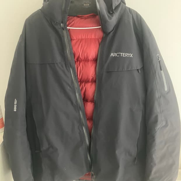 아크테릭스 마카이 자켓 고어택스 다운패딩 m